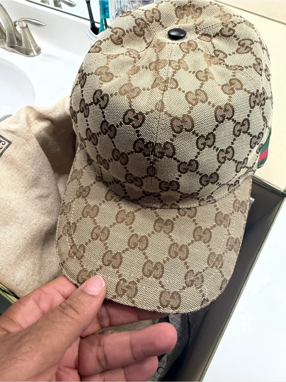 Gucci Beige GG Monogram Cap with Green and Red Web